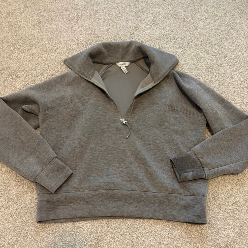Spanx AirEssentials Half Zip Pullover Heather Grey Sweatshirt Size M 50346R